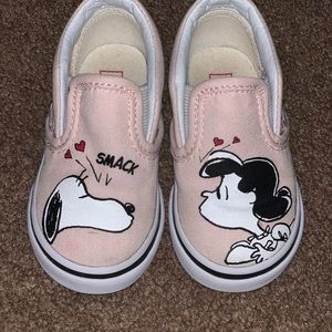 Charlie Brown/The peanuts Vans